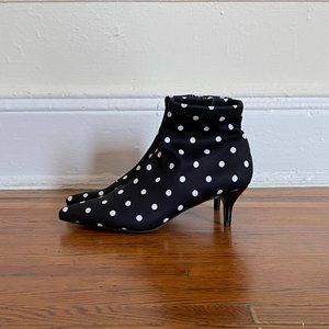 Betsey Johnson Sock Ankle Boots 7.5